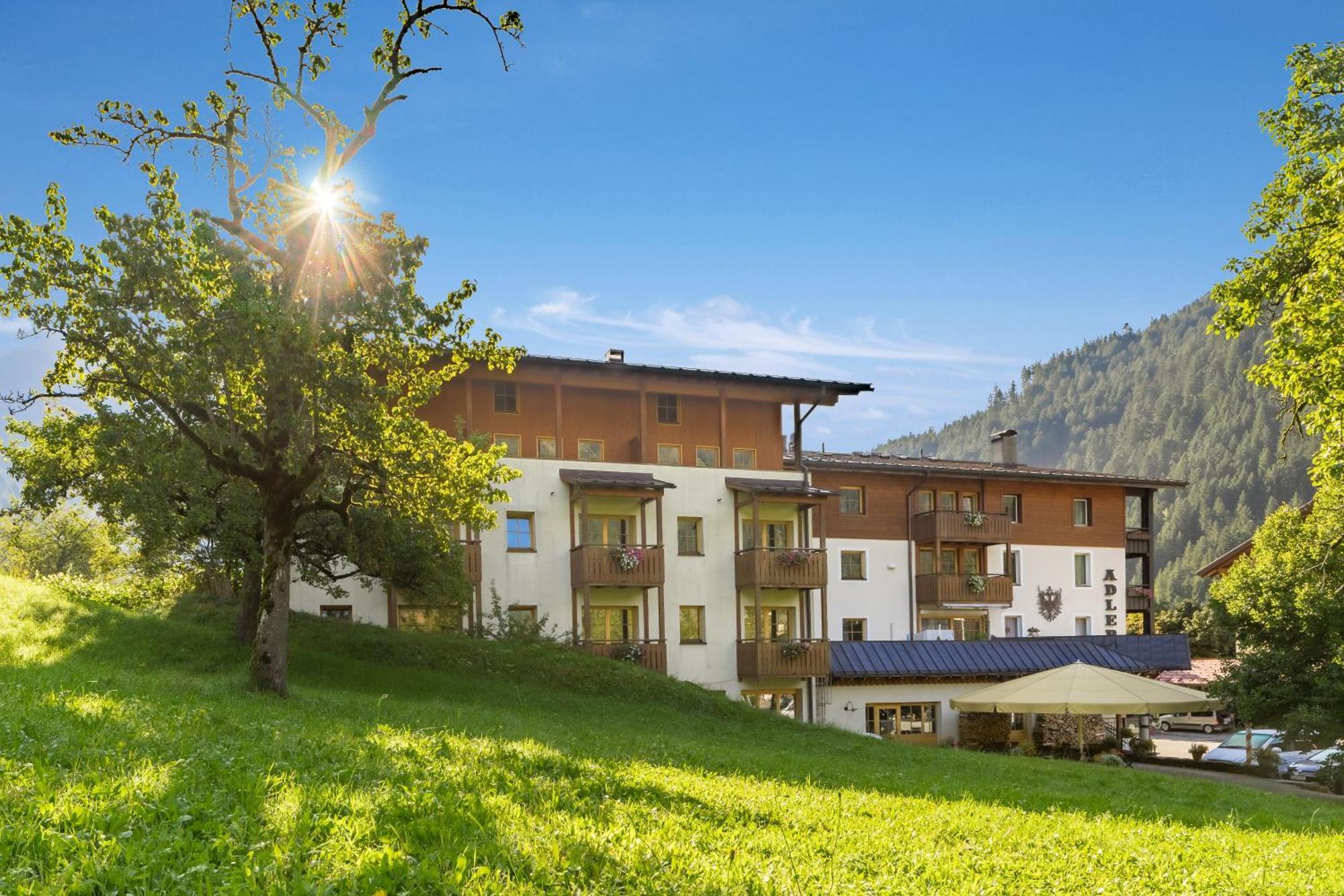 Hotel Gasthof Adler Sankt Gallenkirch Exterior foto